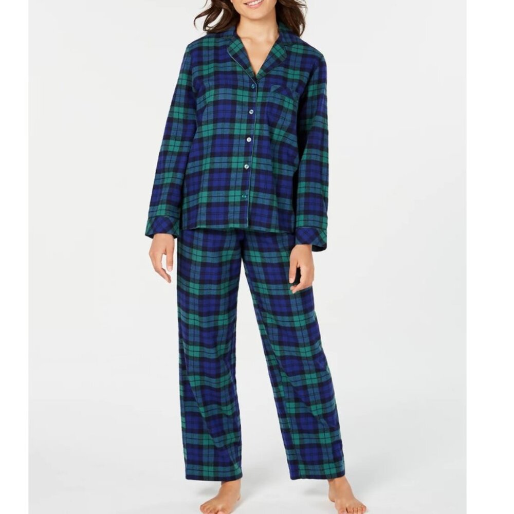 EUC Women’s XS Plaid Flannel Pajama Set, Macy’s Family PJs, Matching PJ Set